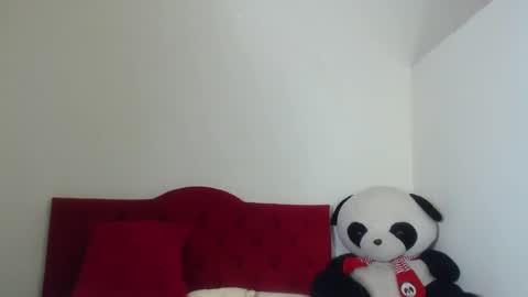 LULU online show from January 14, 2025, 1:17 pm