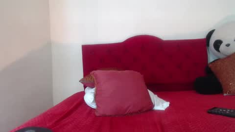 LULU online show from March 12, 2025, 5:07 pm