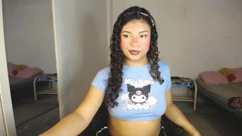 luluupeach69 online show from February 23, 2026, 12:46 pm