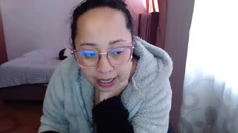 Snapshot of lumi_84 chatting on October 19, 2025, 11:33 am LUMI online show from October 19, 2025, 11:33 am