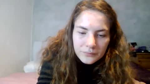 lumivex online show from December 1, 2025, 5:07 pm