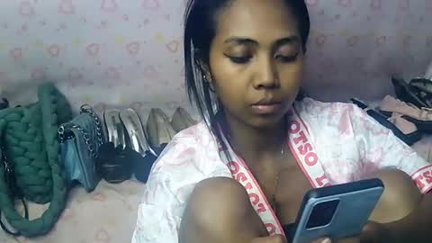 Snapshot of luna019 chatting on June 4, 2026, 7:09 pm Luna online show from June 4, 2026, 7:09 pm