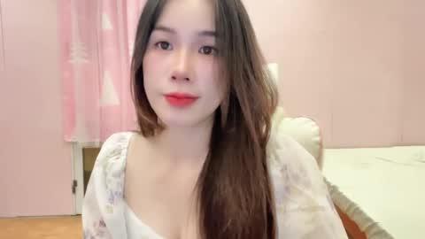 Luna online show from August 6, 2026, 3:58 pm