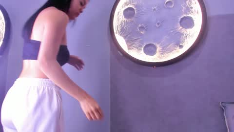 Luna online show from February 19, 2026, 11:28 am