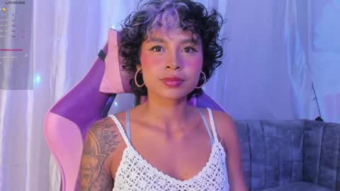 Luna online show from December 28, 2024, 3:47 am