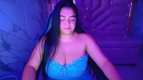 Snapshot of luna__r_ chatting on April 11, 2026, 3:55 am Luna online show from April 11, 2026, 3:55 am