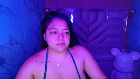 Snapshot of luna__r_ chatting on May 3, 2026, 3:12 am Luna online show from May 3, 2026, 3:12 am