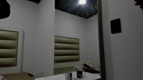 Snapshot of luna__scarlett chatting on November 24, 2025, 10:37 am luna online show from November 24, 2025, 10:37 am