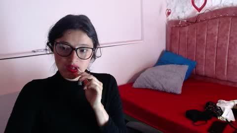 Snapshot of luna_azul_15 chatting on March 7, 2025, 4:00 pm dalia online show from March 7, 2025, 4:00 pm