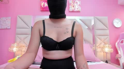 Snapshot of luna_black19 chatting on July 25, 2026, 7:44 pm luna online show from July 25, 2026, 7:44 pm