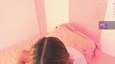 luna_cute_2 online show from September 16, 2025, 4:08 pm