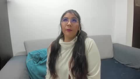 luna  online show from January 8, 2026, 11:12 am