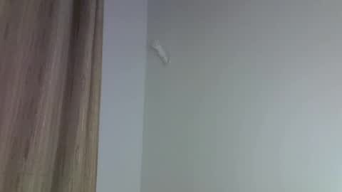 maskedmalkia online show from April 18, 2026, 2:15 am