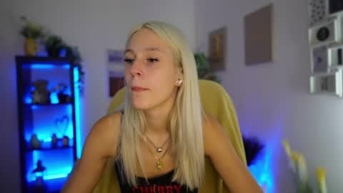 luna_grace18 online show from July 9, 2026, 12:09 pm