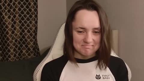 luna_loveeee online show from November 20, 2025, 3:50 am