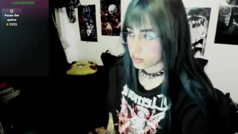 Snapshot of luna_lunatic_black chatting on June 11, 2026, 8:12 am Luna online show from June 11, 2026, 8:12 am