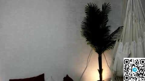 Snapshot of luna_mee chatting on March 25, 2026, 9:15 am Adele online show from March 25, 2026, 9:15 am