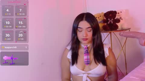   online show from September 23, 2025, 9:18 pm