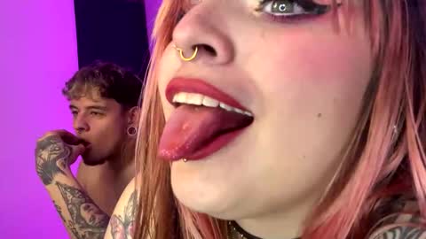 luna_rayy online show from October 9, 2025, 4:54 am