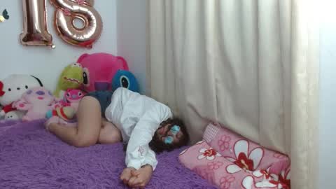 luna_rios69 online show from February 11, 2026, 11:54 pm