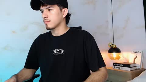 Luna Stanford online show from December 18, 2025, 7:20 pm