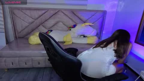 Snapshot of luna_star_v chatting on November 6, 2025, 3:40 am Live 1000pm 600am COLOMBIAN HOUR online show from November 6, 2025, 3:40 am