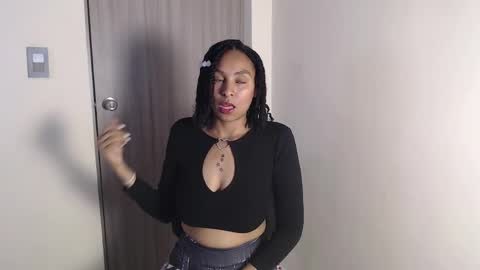 luna online show from April 2, 2026, 12:47 pm