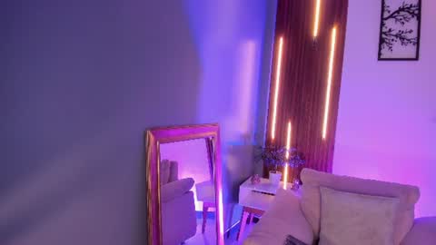 LunaaHarper online show from June 14, 2026, 5:37 pm