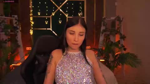 Snapshot of lunaamay chatting on February 25, 2026, 3:21 pm lunaamay online show from February 25, 2026, 3:21 pm