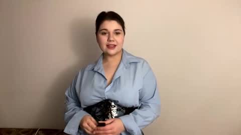 Luna online show from February 10, 2026, 7:23 am