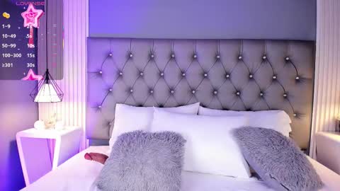 Snapshot of lunabloomn chatting on February 19, 2026, 5:31 pm Luna online show from February 19, 2026, 5:31 pm