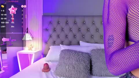 Snapshot of lunabloomn chatting on February 27, 2026, 5:57 pm Luna online show from February 27, 2026, 5:57 pm