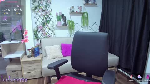 Luna online show from February 5, 2025, 2:40 am