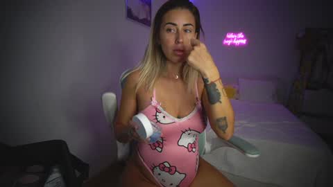 Laura online show from October 23, 2025, 8:24 am