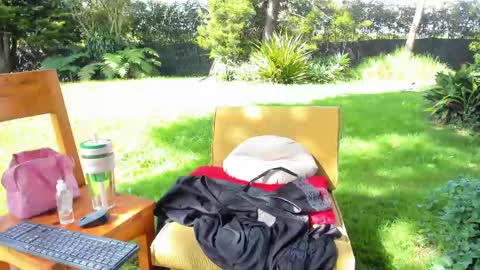 lunaluxe1001 online show from May 28, 2026, 2:03 pm