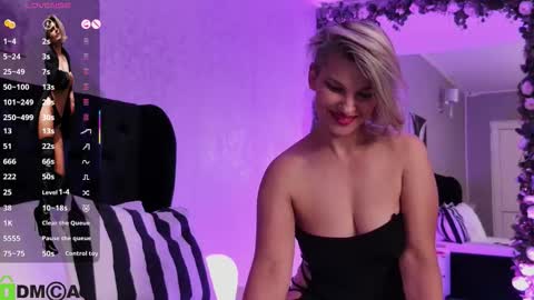 Snapshot of lunamorgan_ chatting on September 9, 2025, 6:51 pm Luna online show from September 9, 2025, 6:51 pm