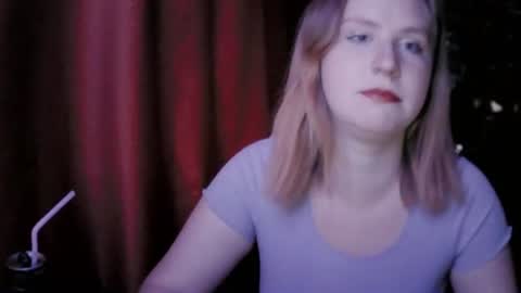 lunamystique_ online show from July 9, 2026, 1:59 pm
