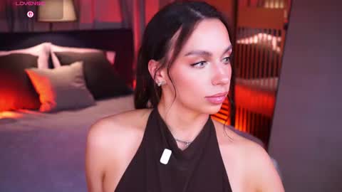 Snapshot of lunanight_ chatting on July 10, 2026, 8:44 pm Luna next streams Mon Fri Sat Sun 8pm-5am gmt0 online show from July 10, 2026, 8:44 pm
