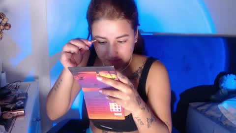 Snapshot of lunapalmer01 chatting on November 23, 2025, 2:50 pm Julieth online show from November 23, 2025, 2:50 pm