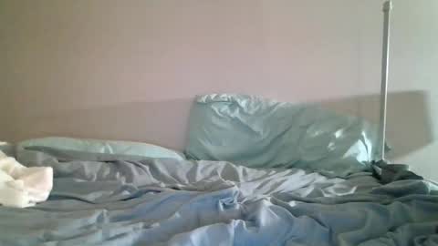 Snapshot of lunapixie2020 chatting on March 12, 2025, 3:57 am lunapixie2020 online show from March 12, 2025, 3:57 am