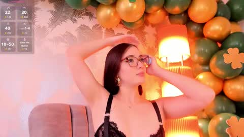 Luna  online show from March 17, 2026, 6:11 pm