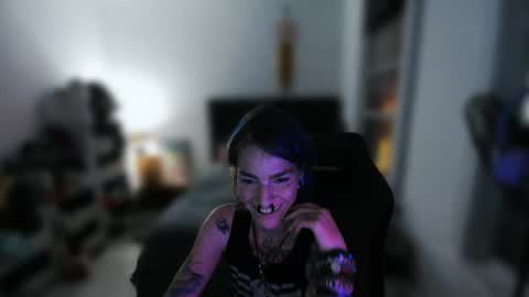 Snapshot of lunaraccoona chatting on June 10, 2026, 2:12 am lunaraccoona online show from June 10, 2026, 2:12 am