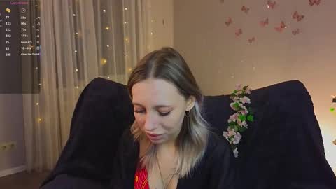 Snapshot of lunariabliss chatting on January 17, 2026, 3:17 pm Kelly online show from January 17, 2026, 3:17 pm