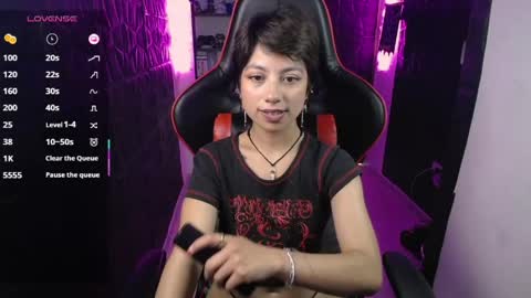 lunarichy online show from May 5, 2026, 7:44 pm