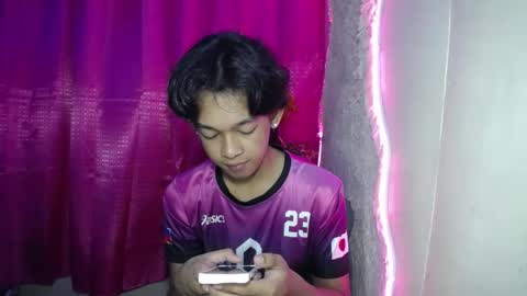 max online show from May 8, 2026, 1:44 am