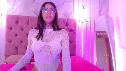Snapshot of lunarosse18 chatting on July 29, 2026, 2:43 am LunaRose-Next Stream at 0545hs GMT online show from July 29, 2026, 2:43 am