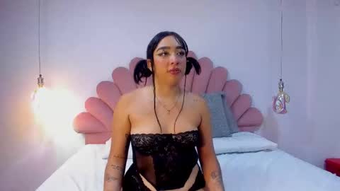 Luna Rossy online show from September 30, 2025, 5:01 am
