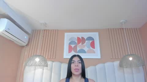 Luna online show from April 5, 2026, 11:18 am