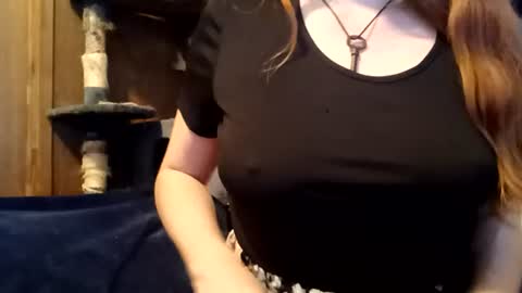 lunathepoet online show from July 15, 2026, 9:31 pm