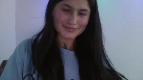 Luna online show from January 9, 2025, 10:41 pm